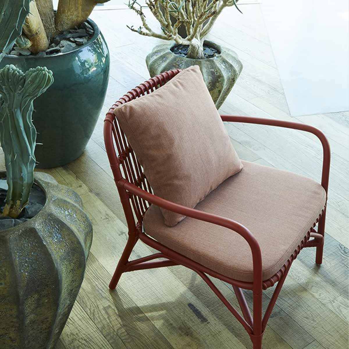 product-color-Wild Lounge Chair