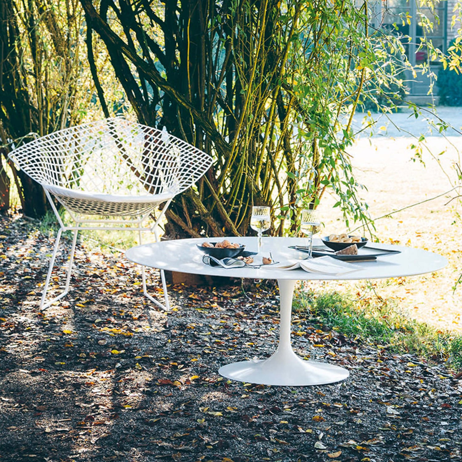 product-color-Saarinen Low Table Outdoor