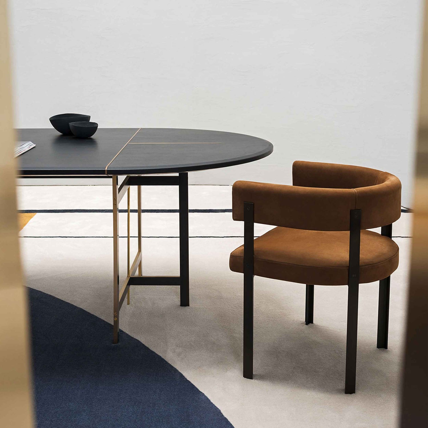 product-color-T Chair