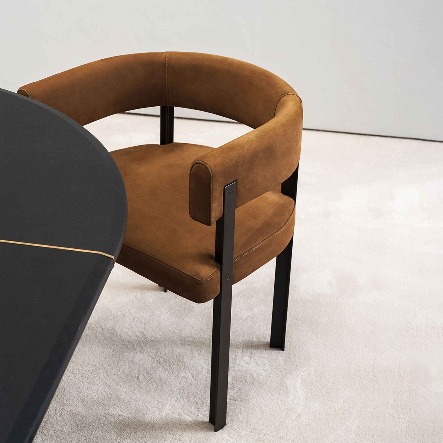 product-color-T Chair