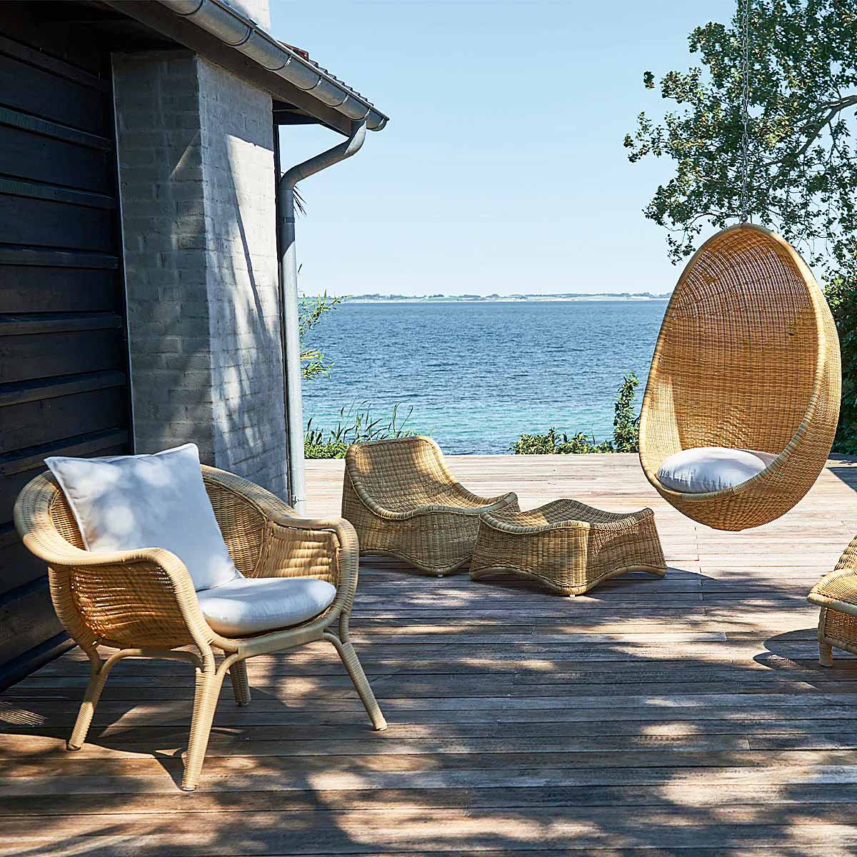 product-color-Madame Exterior Lounge Chair